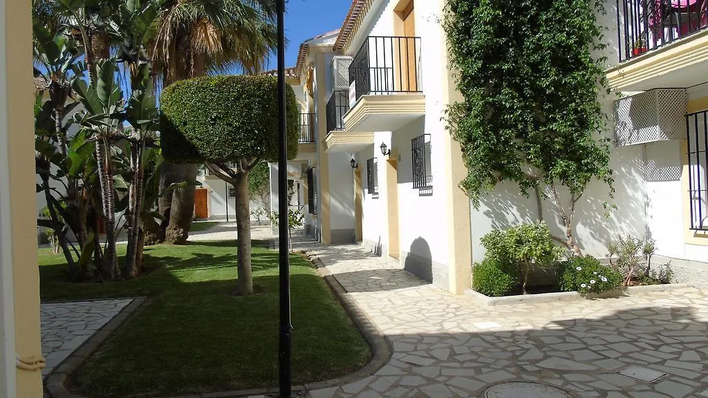 Laguna Playa Vera Coast Apartment